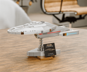 Star Trek USS Voyager NCC-74656