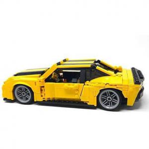 Yellow and black sports car and robot, 2 in1 set